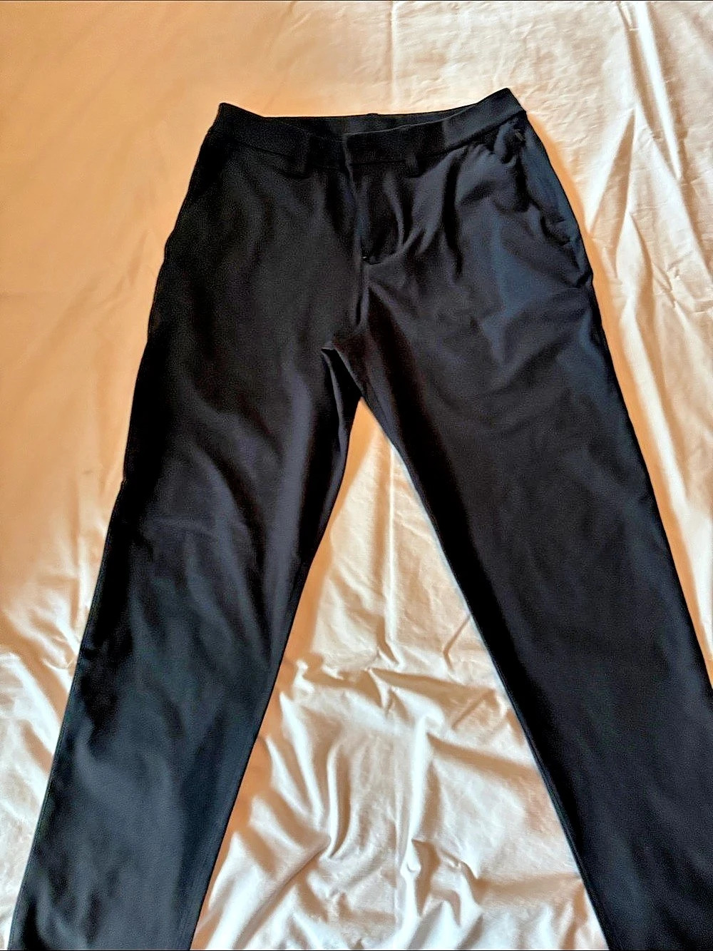 Lululemon Men’s Black Classic Fit Warostreme Trouserez size 30/30 Like New